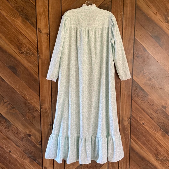 Green & White Floral LANZ OF SALZBURG Long Flannel Nightgown - Picture 5 of 7